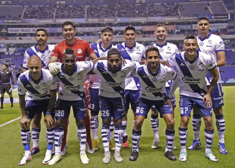 Gobierno de Puebla firmó comodato con el Club de futbol Puebla por 25 años