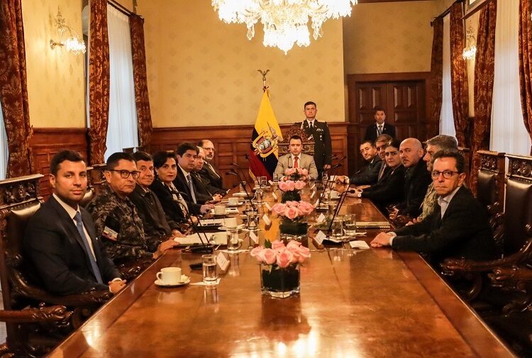 Ecuador eleva a rango de terroristas a 22 grupos criminales