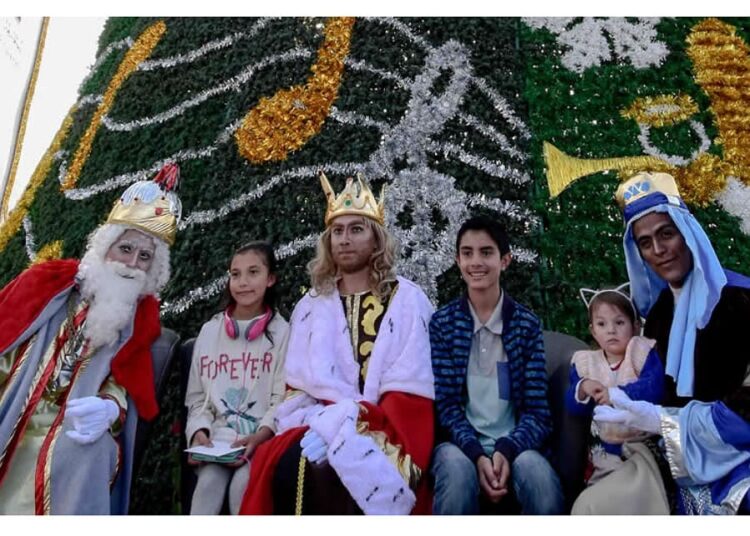 ¡Conoce en persona a los Reyes Magos en CCU!