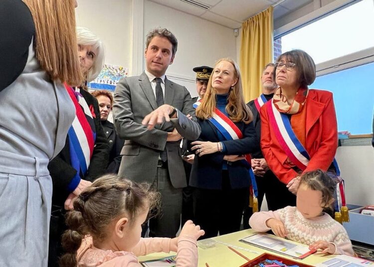 Macron designa a Gabriel Attal primer ministro de Francia