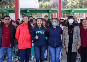 Majo Rodríguez imparte charla ‘Entre Campeones’ a jóvenes de Xoxtla