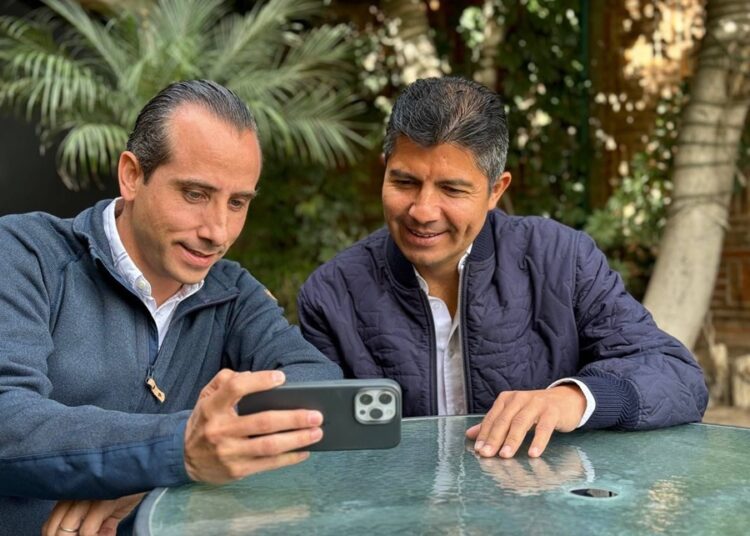 Lalo Rivera y Mario Riestra preparan proyectos en mesa de trabajo