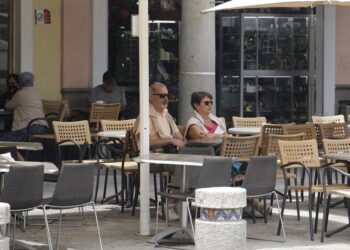 Socios de Aprepsac reportan lento inicio de actividades comerciales en restaurantes