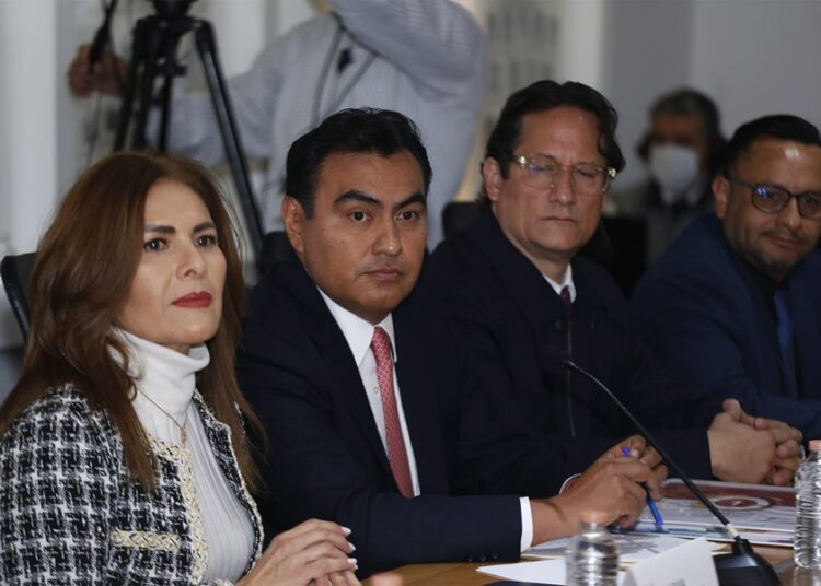 Secretario de Administración comparece ante Congreso del Estado