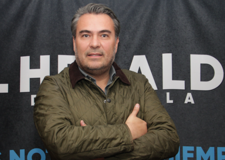 Debemos tener gobiernos de primer mundo porque somos de primer nivel: Víctor Correau