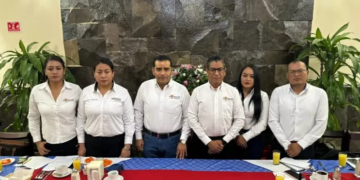 Maestros contra el atraso educativo