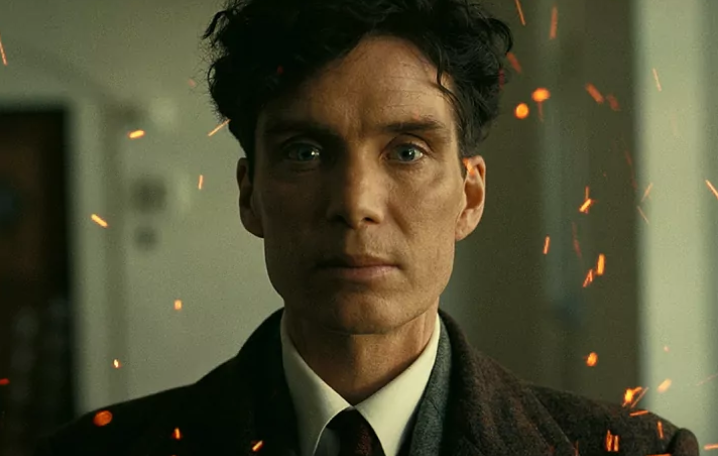 ‘Oppenheimer’ gana el Globo de Oro a la mejor película de drama