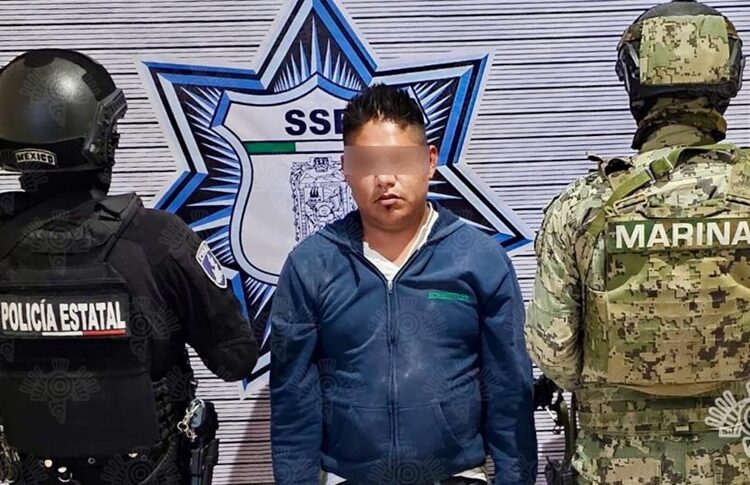 SSP y SEMAR detienen a presunto narcomenudista en San Pedro Cholula