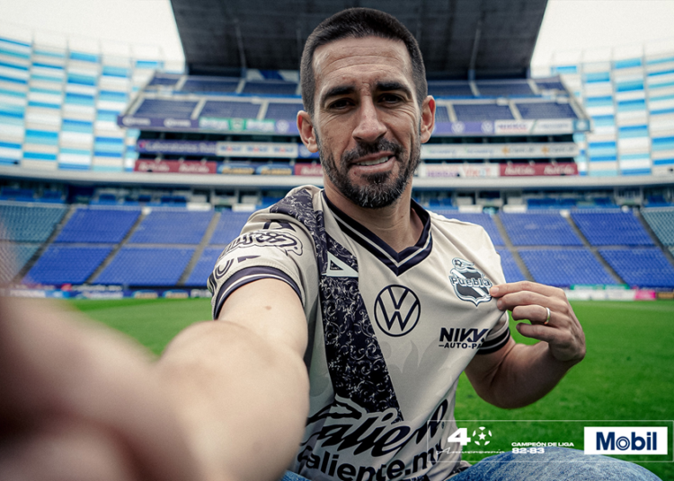 Navarro confía en que su “tercer aire” será con Club Puebla