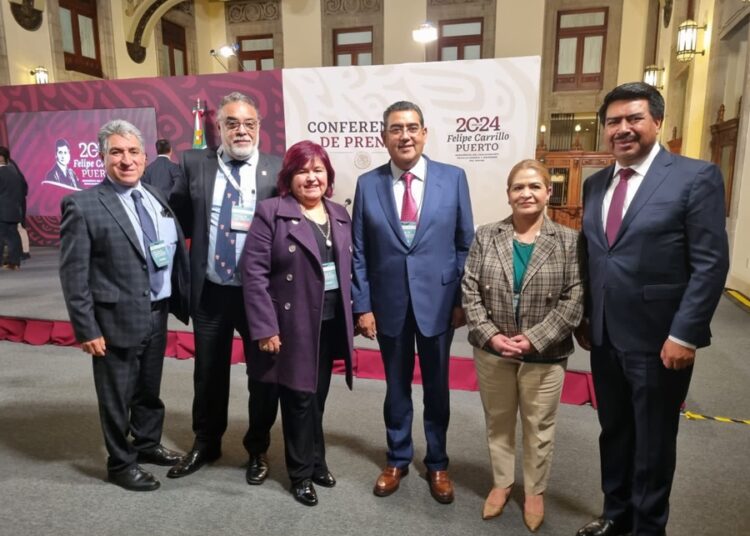 Sergio Céspedes asiste a reunión IMSS Bienestar en Palacio Nacional