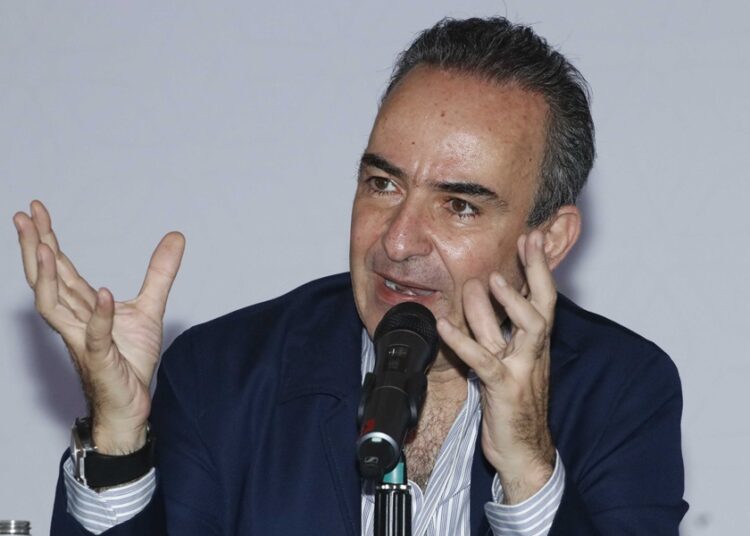 Evaluaré si apoyo el proyecto de Armenta: Chidiac