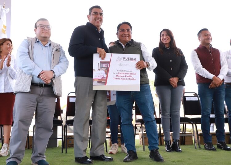 Céspedes encabeza inicio de trabajos de rehabilitación de carretera federal México-Puebla