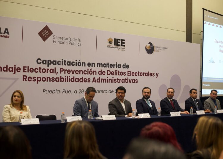 Funcionarios estatales reciben capacitación en blindaje electoral