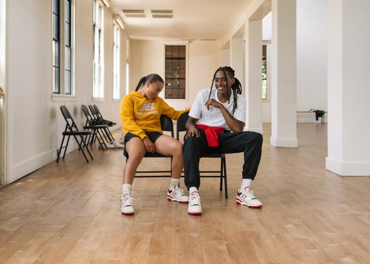 New Balance celebra San Valentín con siluetas icónicas para las parejas
