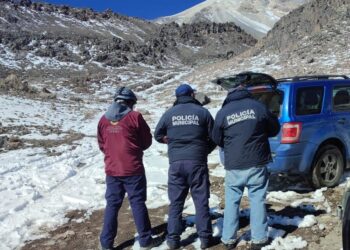 Gobierno de Puebla busca a 4 alpinistas perdidos en el Pico de Orizaba