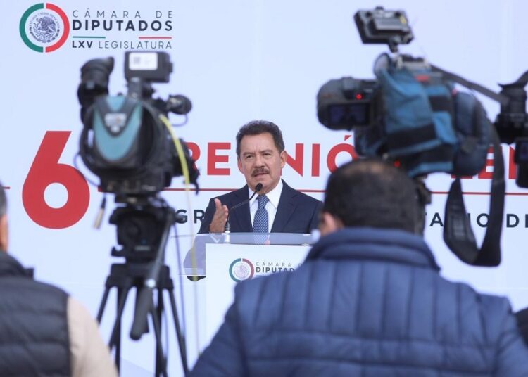 Nacho Mier se ríe de supuesto empate técnico entre Morena y la oposición