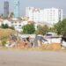 Piden frenar tiradero de escombro y basura a cuenca del río Atoyac