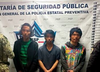 SSP y Semar detienen a tres narcomenudistas en Puebla
