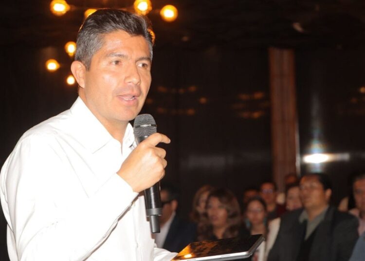 Asociaciones piden a Lalo Rivera mejorar condiciones de personas con discapacidad