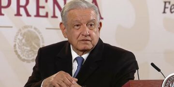 AMLO lamenta muerte de Carlos Urzúa