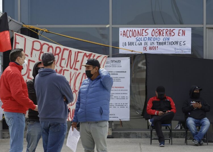 CCE exhorta a directivos de Audi México y sindicato a levantar huelga