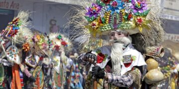 Carnaval de Huejotzingo conjuga tradición, historia y arte
