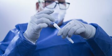 Reportan 17 personas hospitalizadas por COVID-19