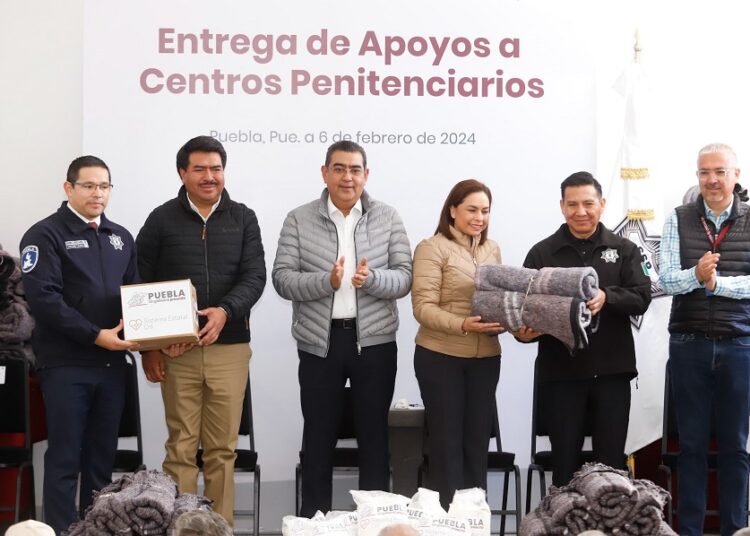 Céspedes visita Centro Penitenciario para Adultos Mayores