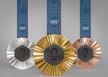 Medallas de los JJOO 2024 llevarán un trozo de la Torre Eiffel