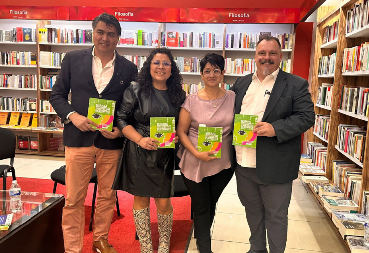 Presentan el libro Mirada Universitaria en Educación para el Desarrollo Sostenible