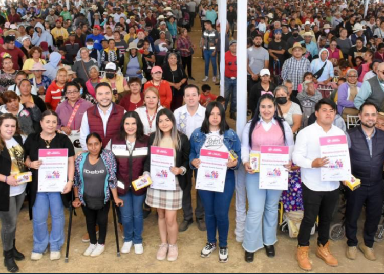 Layón beneficia a más de 17 mil texmeluquenses con apoyos municipales