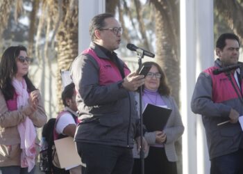 Aspirantes al Senado y diputados federales deben debatir