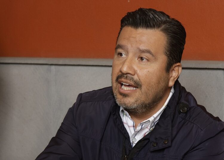 Zaldívar debe enfrentar sus responsabilidades por presunto abuso de poder: Armenta