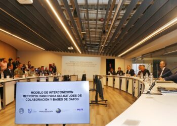 Fiscalía de Puebla firma convenio con fiscalías vecinas para interconectar bases de datos