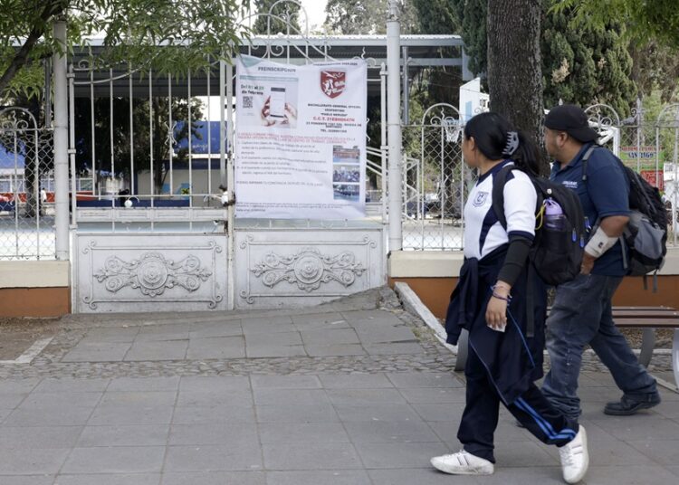 Preinscripciones serán presenciales hasta el 29 de marzo: SEP
