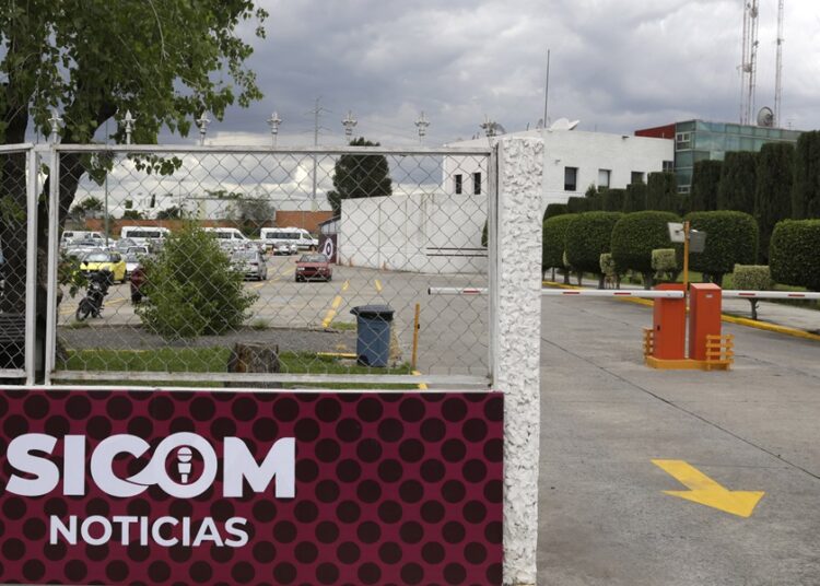 Sicom y Canal Once del Politécnico firman convenio de colaboración