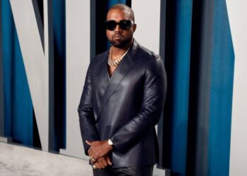 Kanye West estrena canción y ¿anuncia concierto en CDMX?