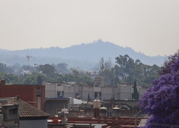 Incendios forestales afectan calidad del aire