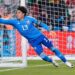 Memo Ochoa, primer portero mexicano en recibir mil goles 