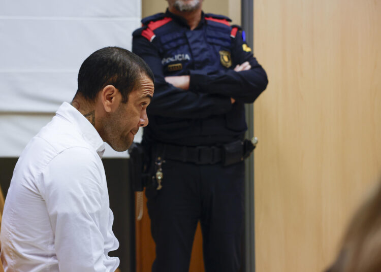 Alves pasará el fin de semana en prisión