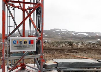 Chile abre la primera conexión mundial a la red 5G en la Antártida