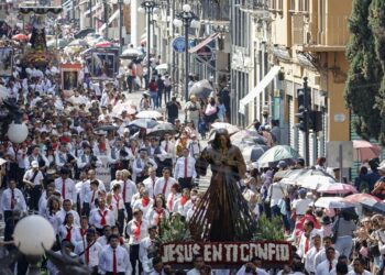 Más de 160 mil personas asistieron a la Procesión de Viernes Santo
