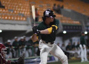 Pericos de Puebla ganan serie completa contra Unión Laguna en la Baja Series 2024