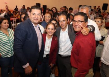 Militantes de Morena dialogan para fortalecer proyecto de Transformación