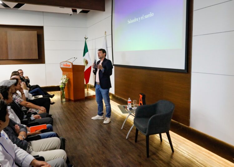 Estudiantes de Le Cordon Bleu Anáhuac se sumergen en maestría del Chef Palazuelos
