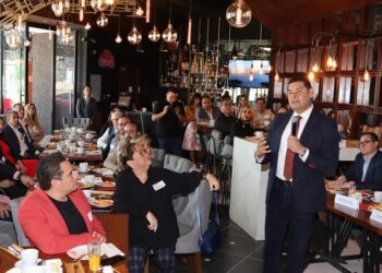 Sueño en que Puebla sea la capital de la electromovilidad: Armenta