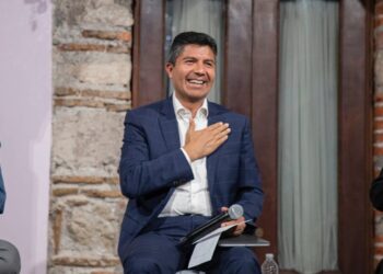 Lalo Rivera participó en el foro ‘Un gobierno de coalición’