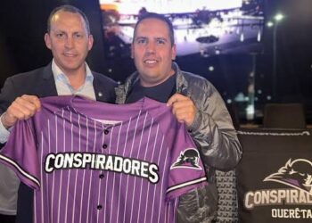 Conspiradores de Querétaro arrancarán serie de local en Puebla
