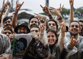 Lollapalooza empieza con el espíritu nostálgico de Blink-182 