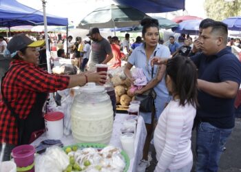 Segom otorgará mil 500 permisos para ambulantes por Semana Santa
